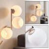 Moderne Kugel-Wandleuchte Koyoto mit drei teilweise geöffneten Glasschirmen, E14